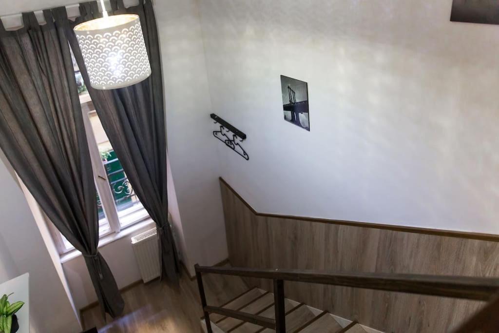 Central Budget Lofts Apartment Budapesta Exterior foto