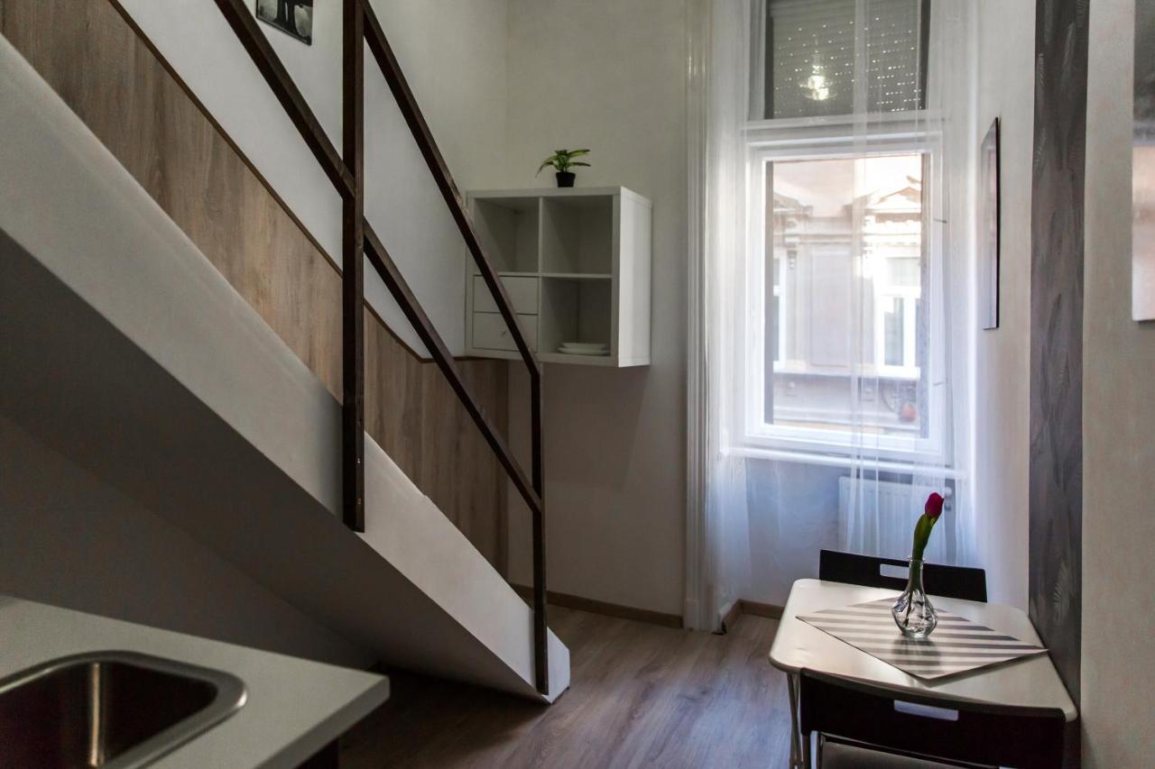 Central Budget Lofts Apartment Budapesta Exterior foto