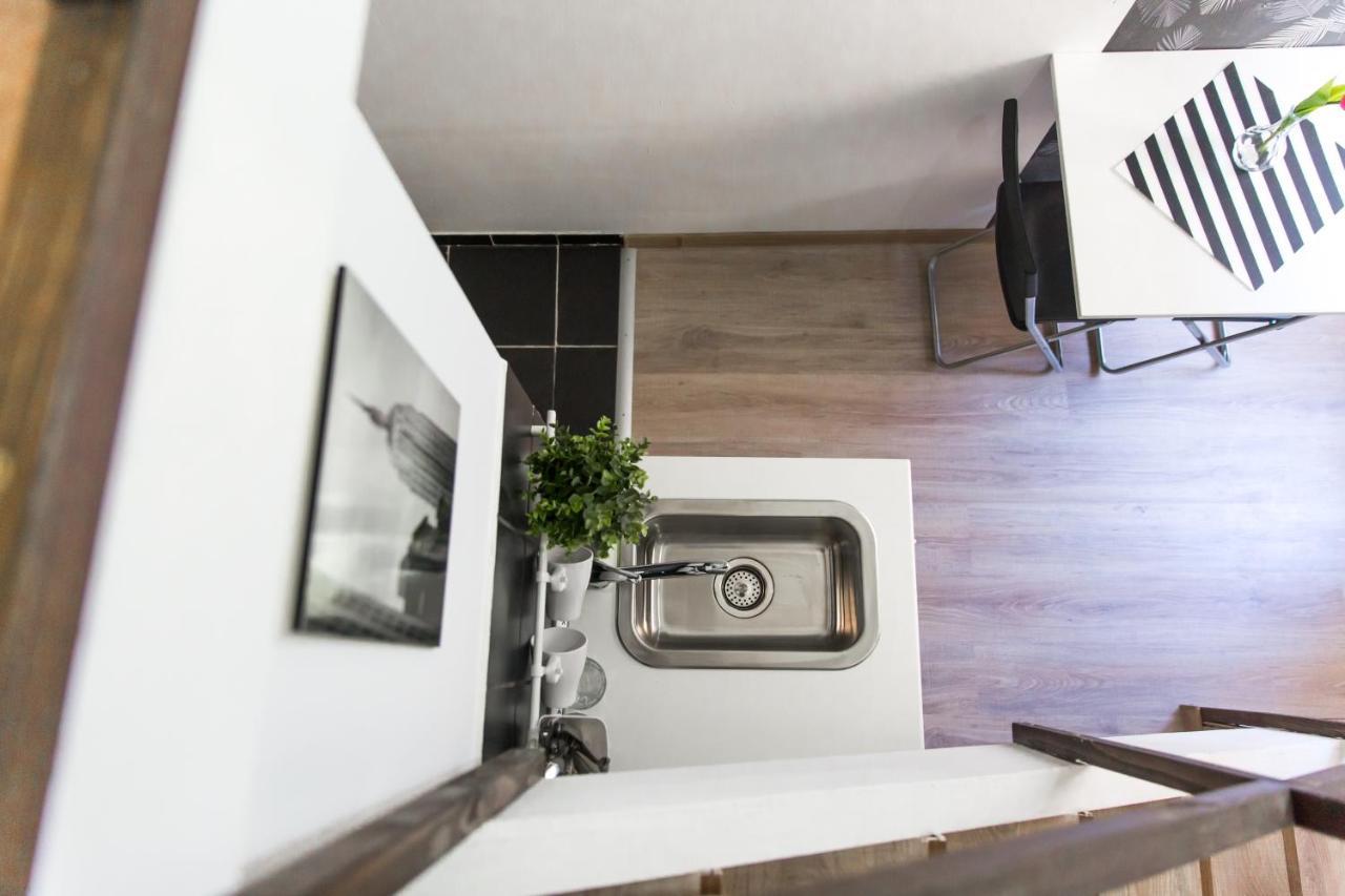 Central Budget Lofts Apartment Budapesta Exterior foto