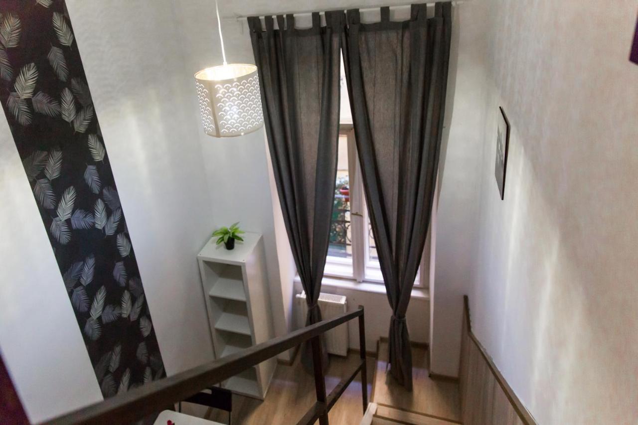 Central Budget Lofts Apartment Budapesta Exterior foto