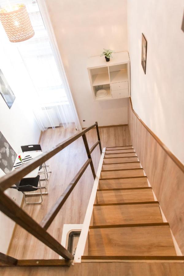 Central Budget Lofts Apartment Budapesta Exterior foto