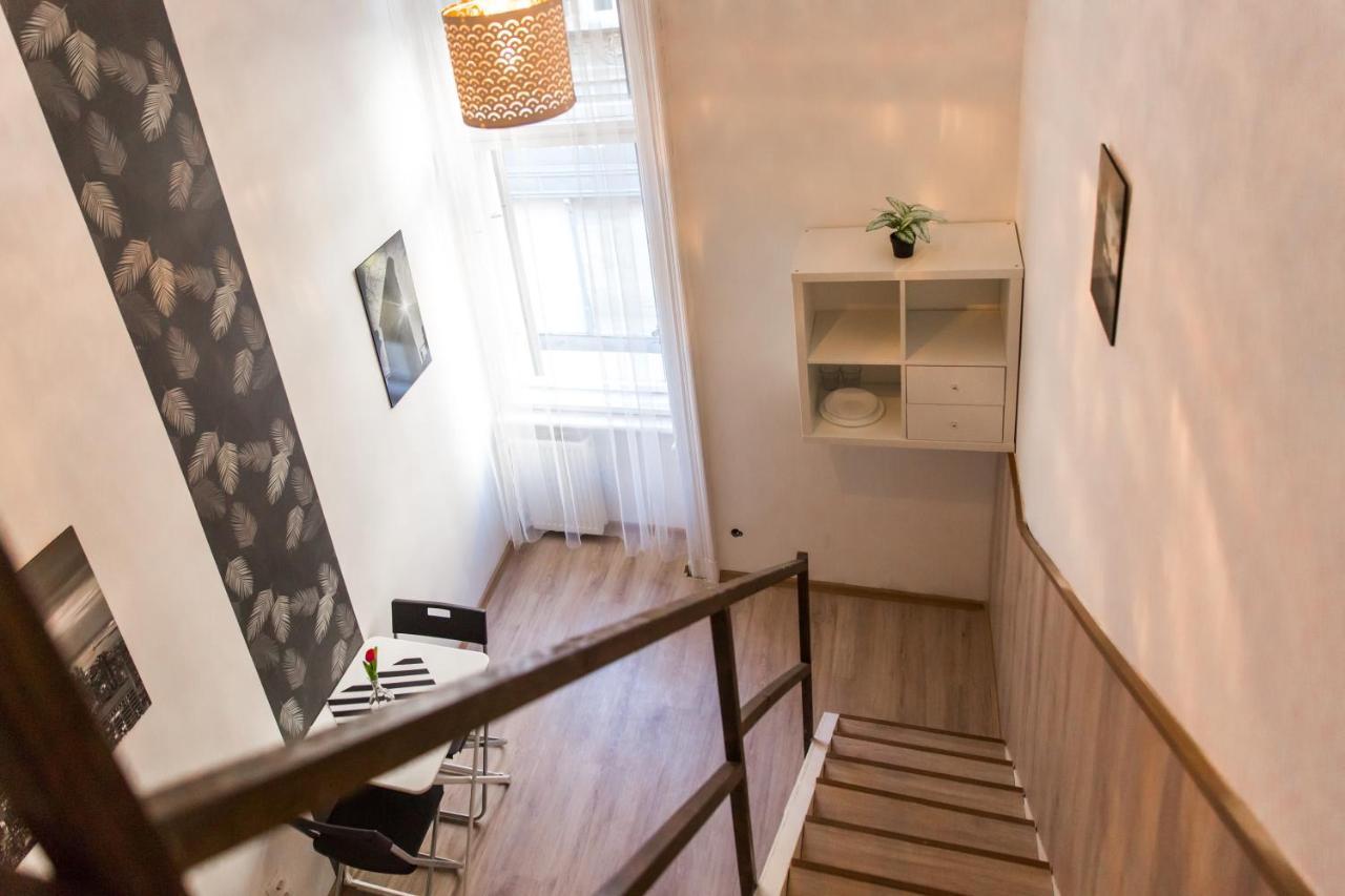 Central Budget Lofts Apartment Budapesta Exterior foto