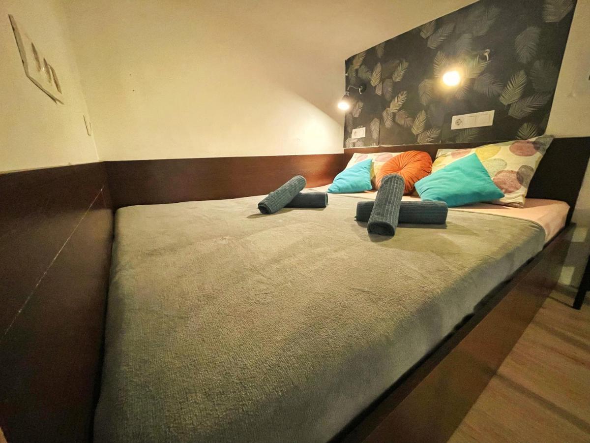 Central Budget Lofts Apartment Budapesta Exterior foto
